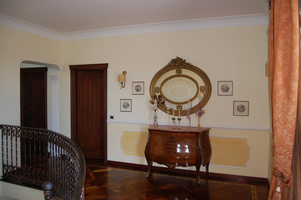 B&B Villa Francesca Soverato Marina Quarto foto